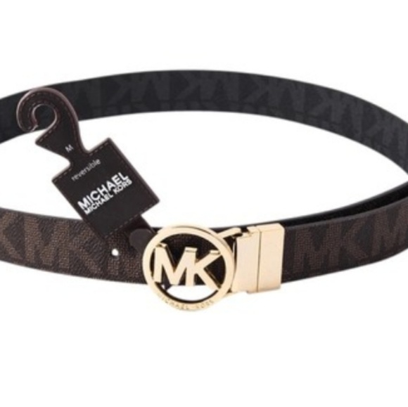 Michael Kors | Reversible Black & Brown Belt - Picture 5 of 6